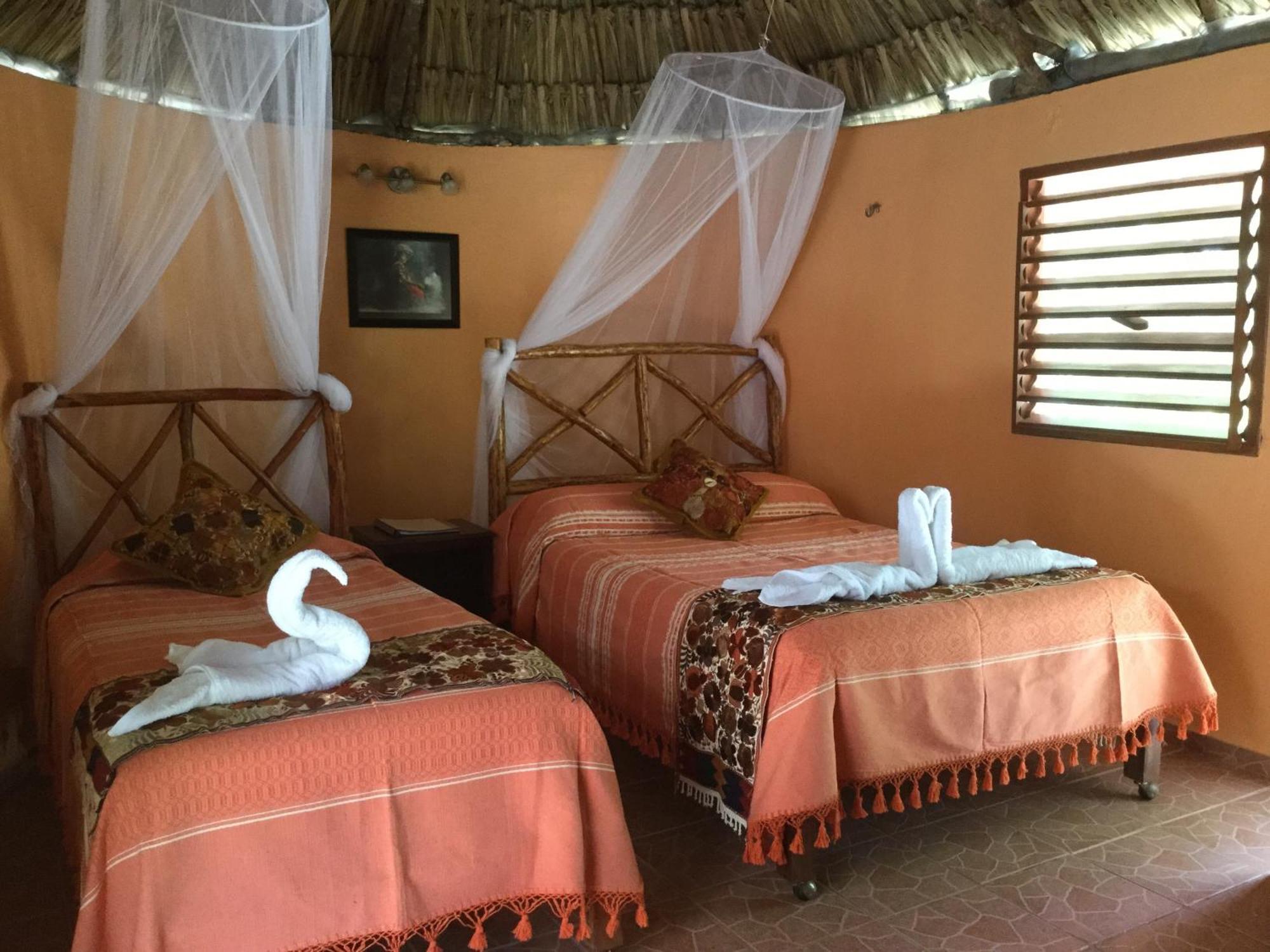 Santa Elena The Pickled Onion B&B And Restaurant Uxmal חדר תמונה