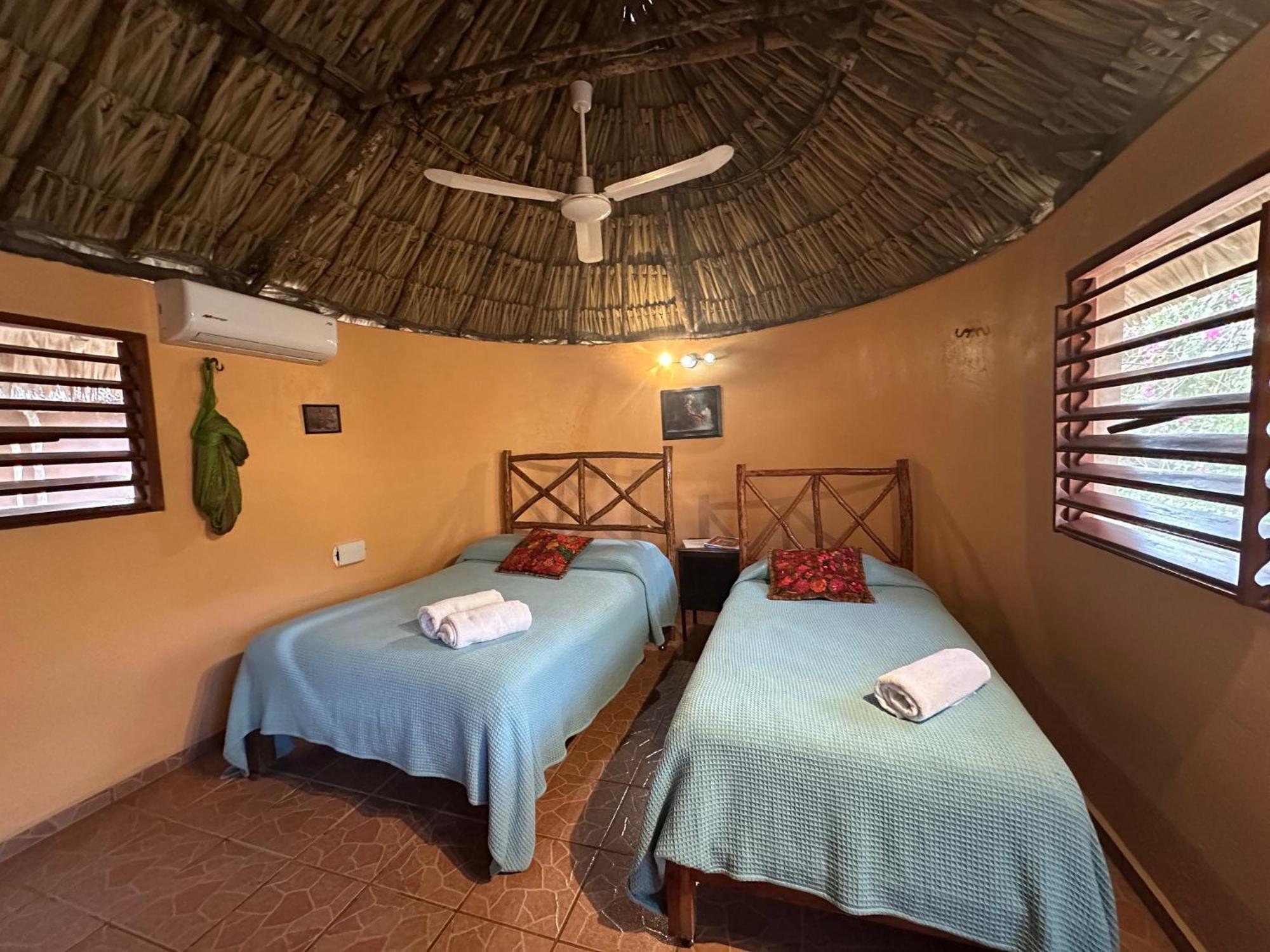 Santa Elena The Pickled Onion B&B And Restaurant Uxmal מראה חיצוני תמונה