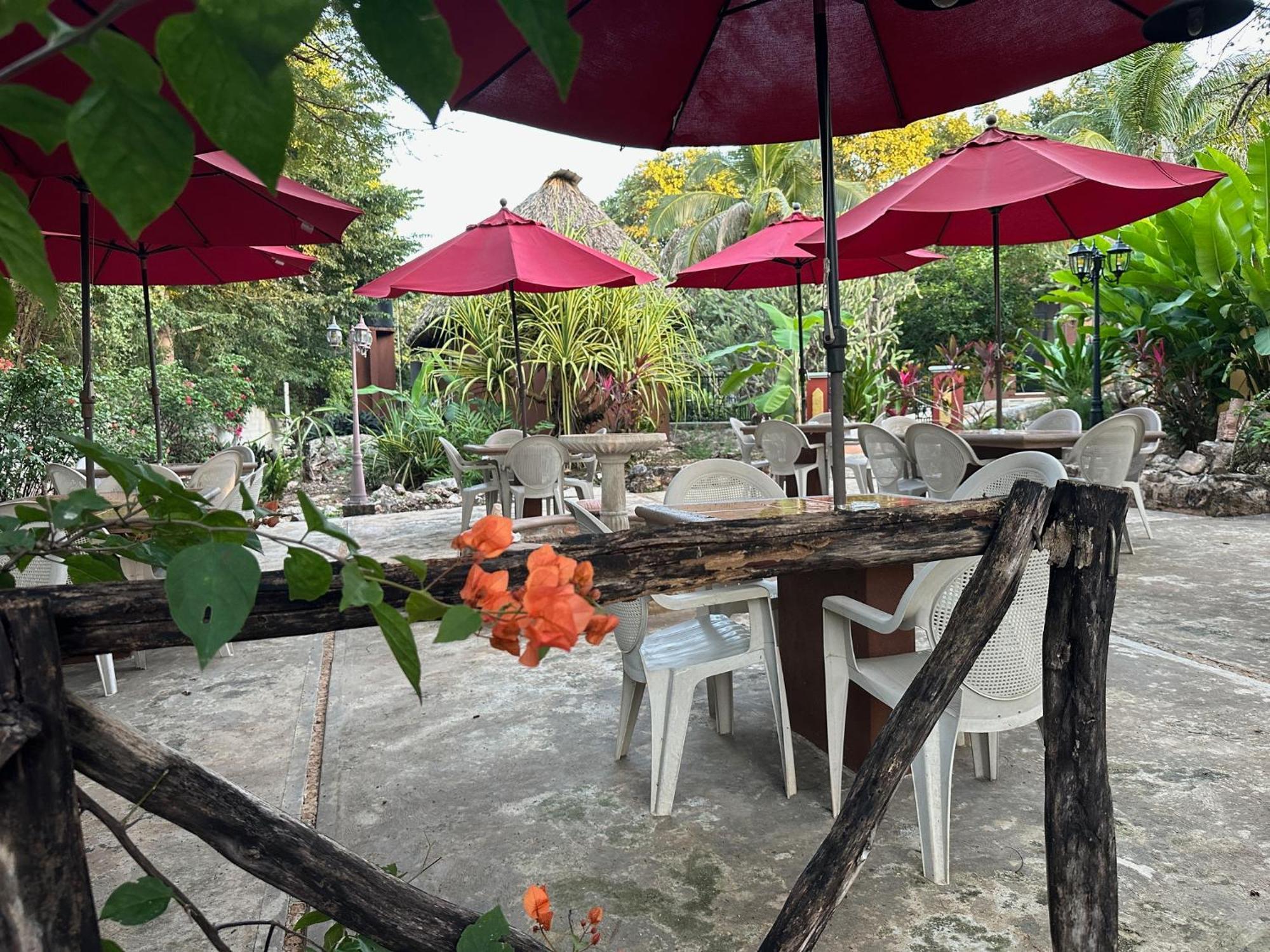 Santa Elena The Pickled Onion B&B And Restaurant Uxmal מראה חיצוני תמונה
