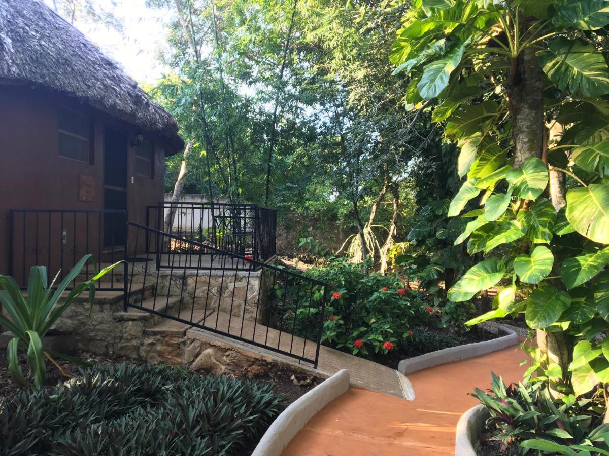Santa Elena The Pickled Onion B&B And Restaurant Uxmal מראה חיצוני תמונה