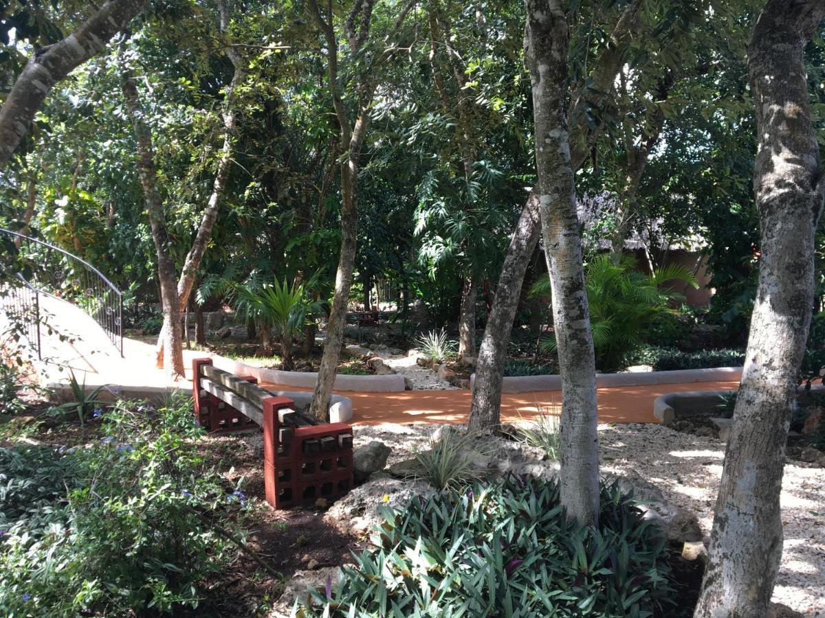 Santa Elena The Pickled Onion B&B And Restaurant Uxmal מראה חיצוני תמונה